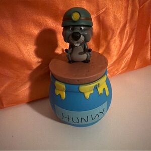 Disney Winnie The Pooh Culturefly Mystery Blind Box Figure Hunny Pot Gopher